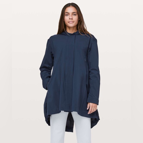 Lululemon Swing Trench True Navy 6 Water And Wind Resistant Glyde Lightweight - Picture 1 of 16